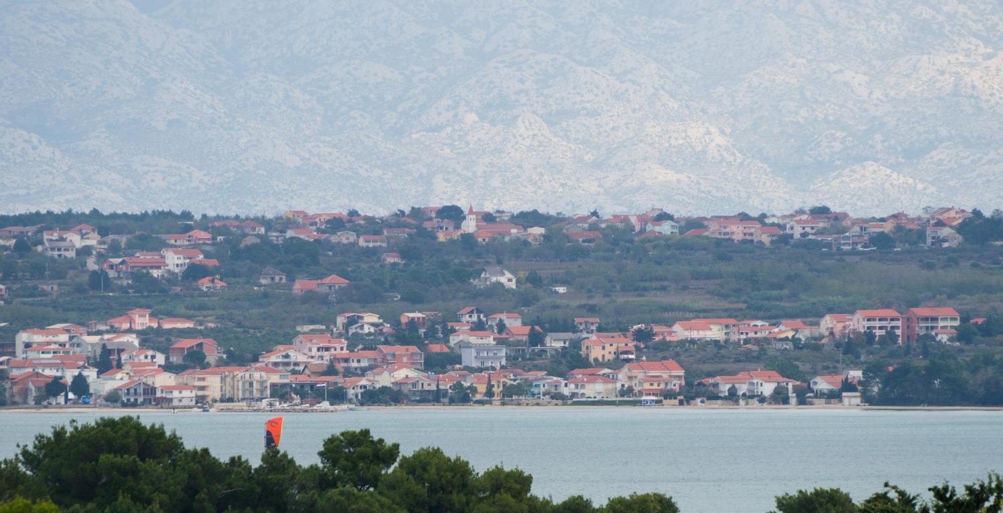 Apartment Village Nin Luaran gambar