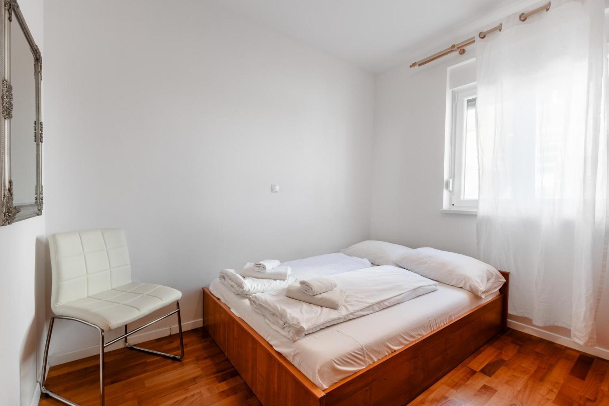 Apartment Village Nin Luaran gambar