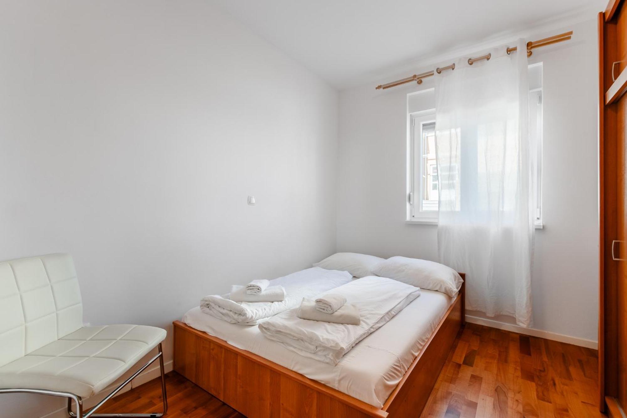 Apartment Village Nin Luaran gambar