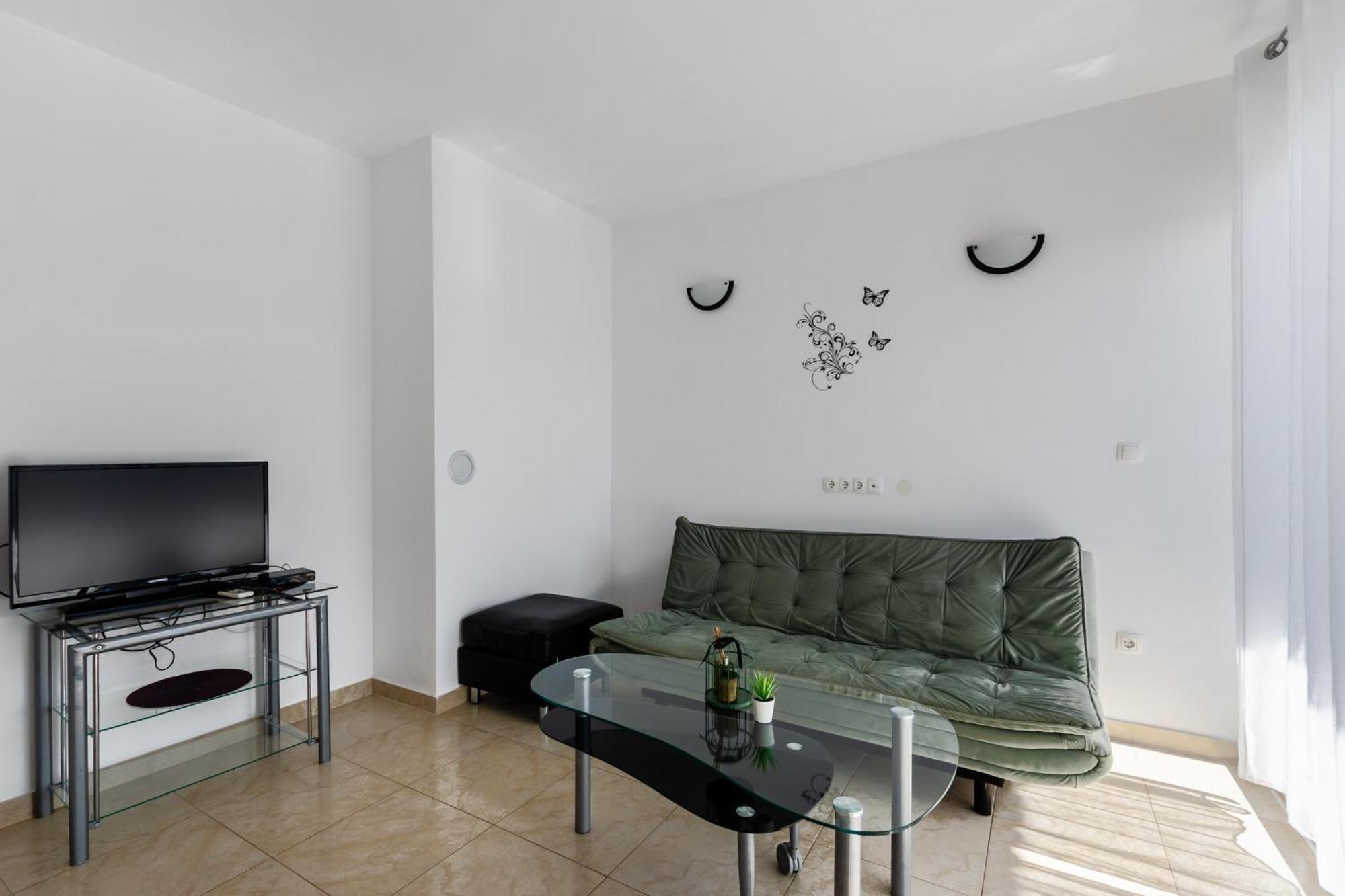 Apartment Village Nin Luaran gambar